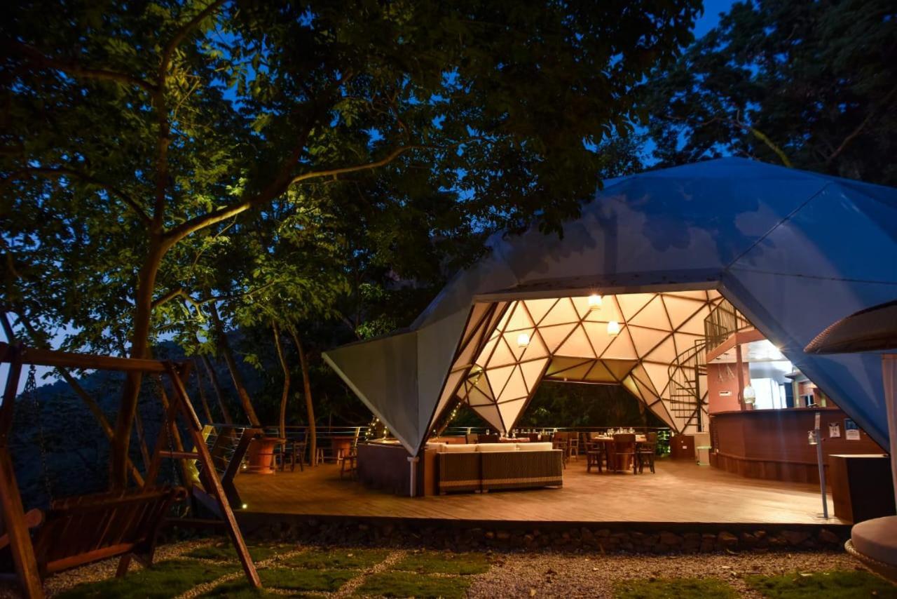 米卡 Trekker Glamping酒店 外观 照片