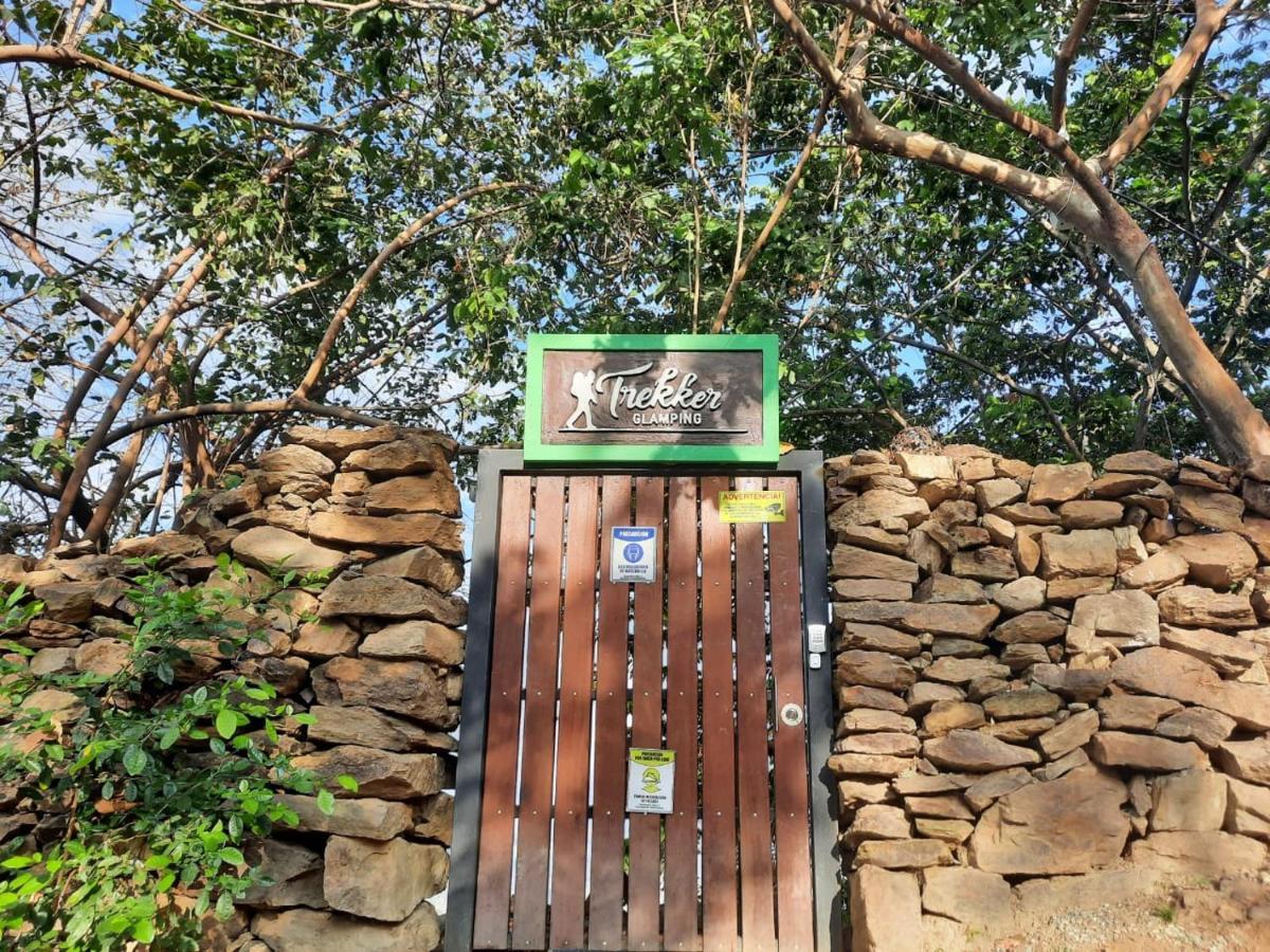 米卡 Trekker Glamping酒店 外观 照片