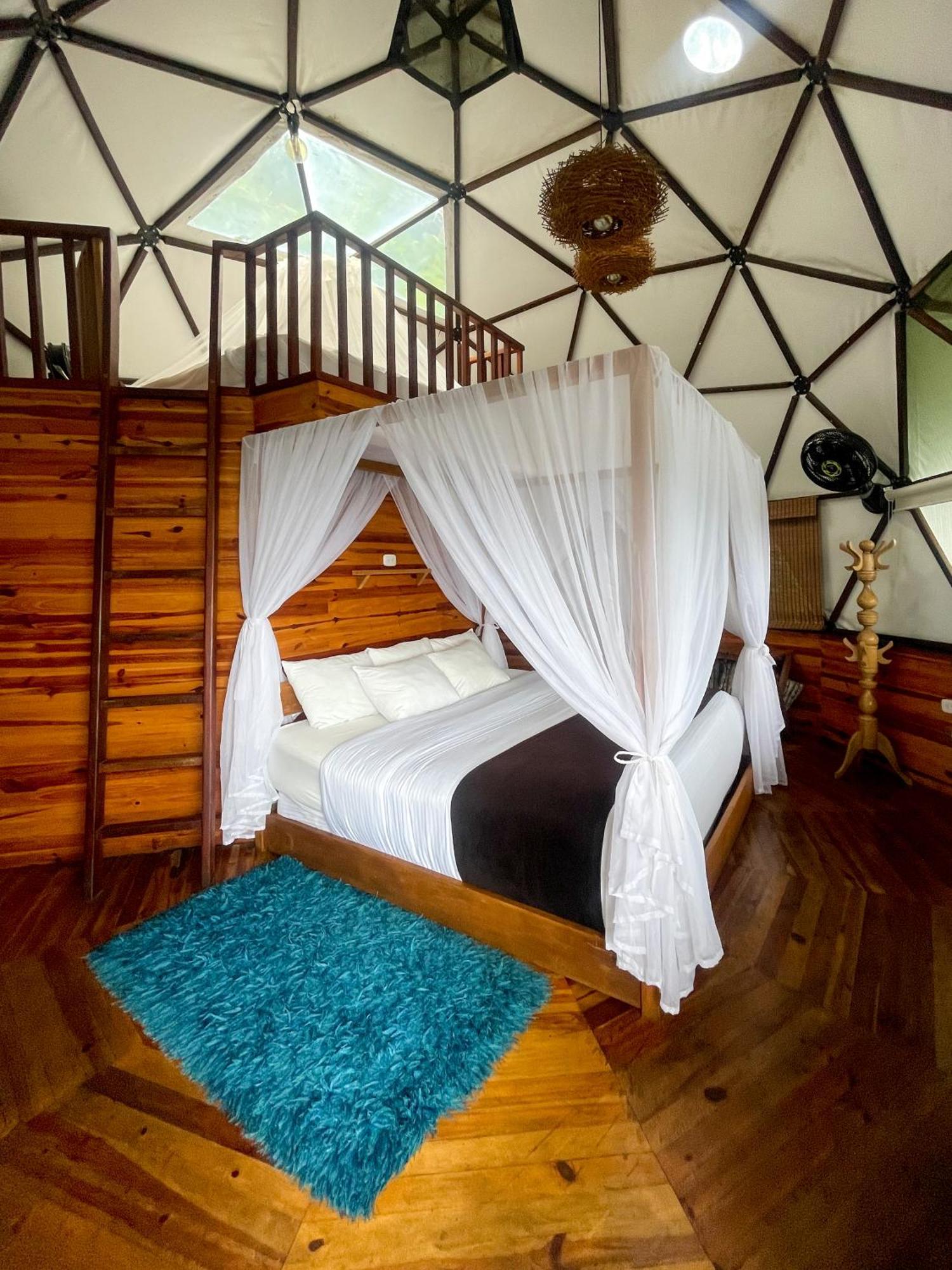 米卡 Trekker Glamping酒店 外观 照片